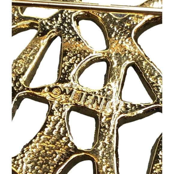 Gold Tone Brooch Signed MJENT Intricate Design Vintage Collectible Jewelry - Picture 3 of 4